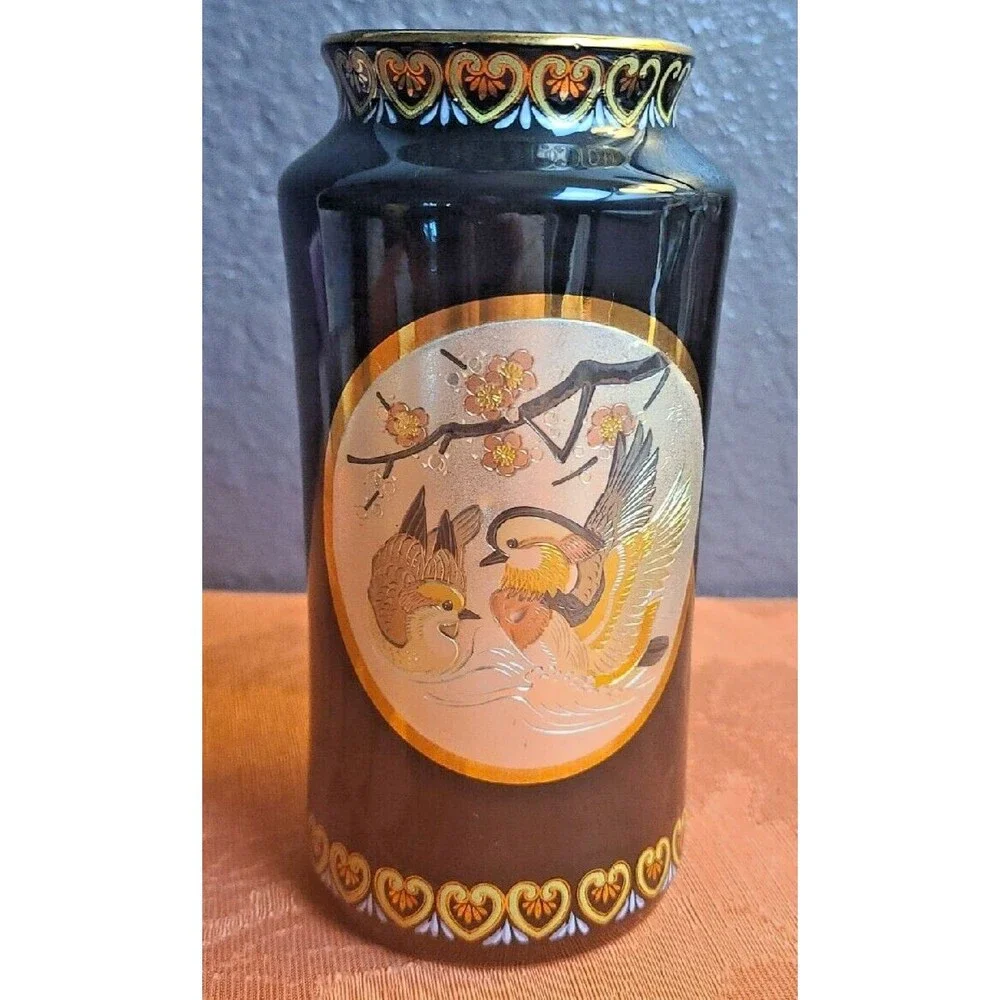 Japanese Chokin Vase 24Kt. Gold 6 inches Tall